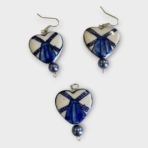 Delft blue ceramic set of bracelet and earrings TULIP